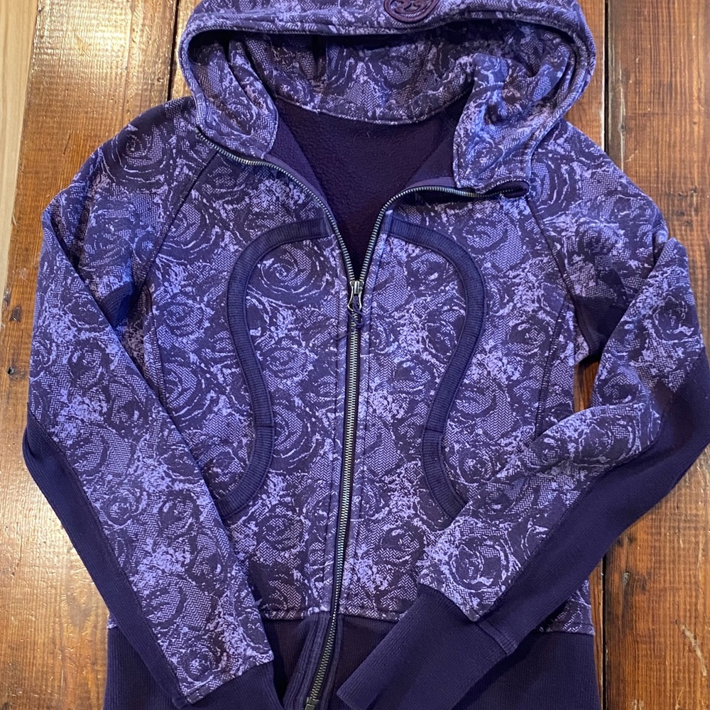 Lululemon Scuba jacket